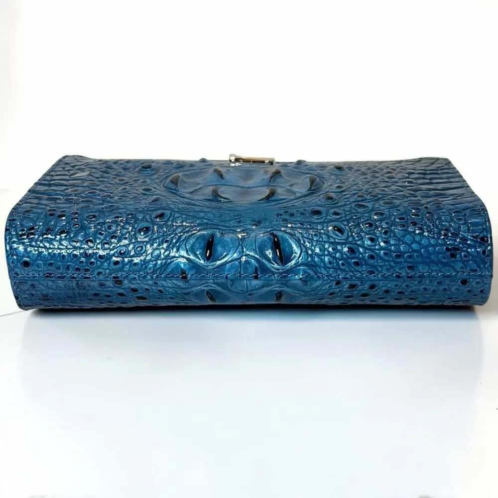 Brahmin Daisy Vibrant Azure Melbourne Leather Wristlet Clutch Blue NWT Dust Bag